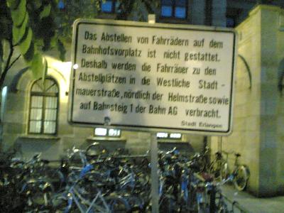 Bahnhof Schild